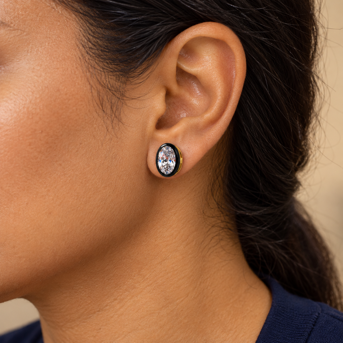 VERSAILLES OVAL STUD EARRINGS