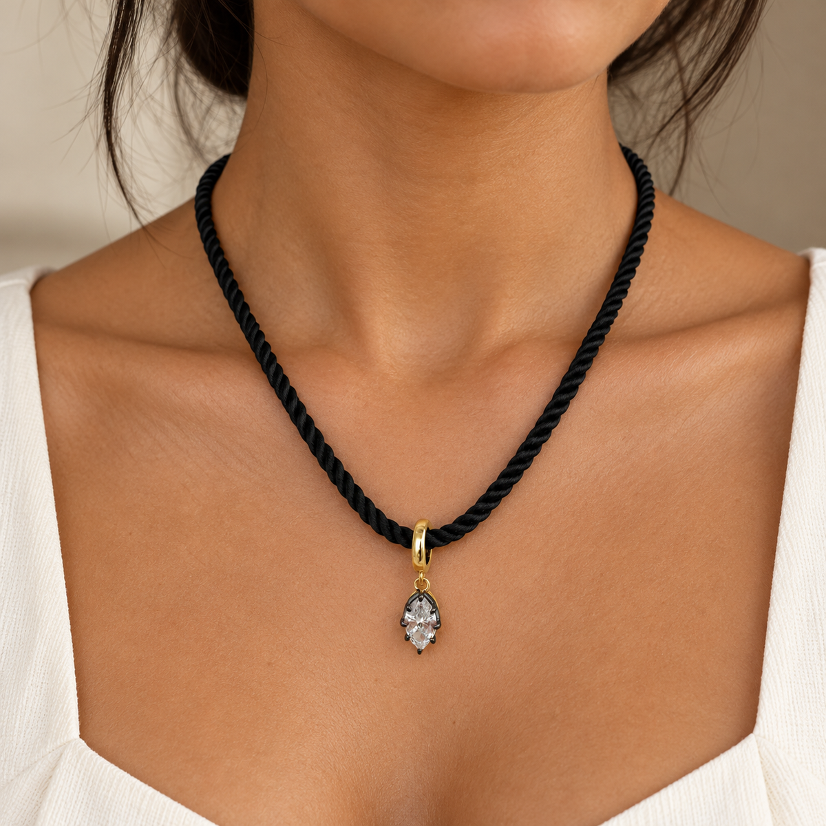 ST. TROPEZ CORD NECKLACE