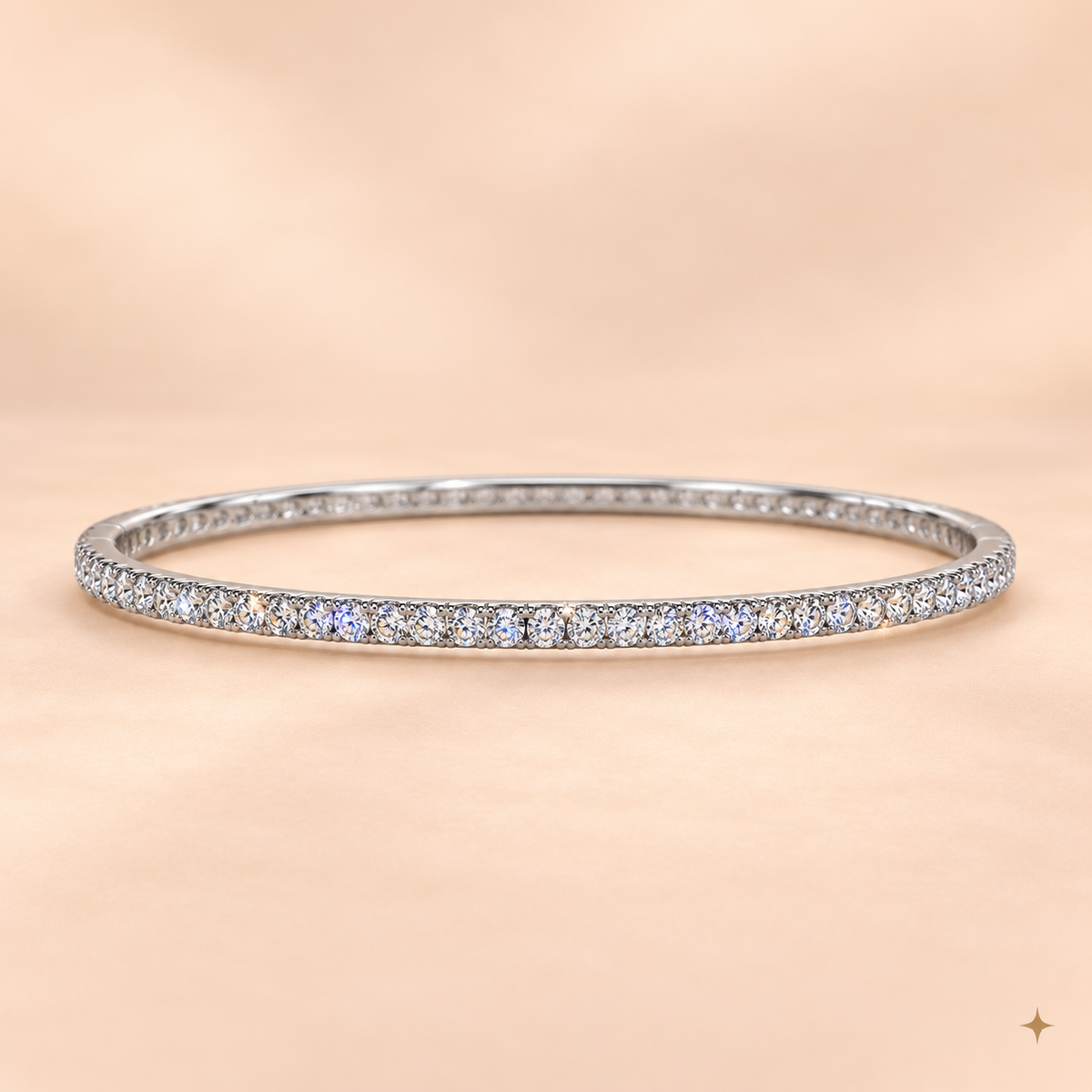 THE HAMPTON PAVE BANGLE ( SILVER)